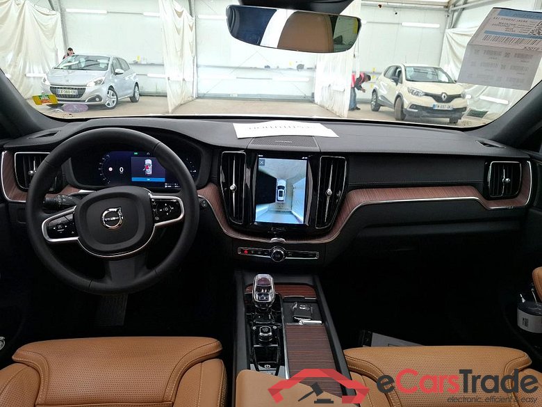 VOLVO XC60 / 2021 / 5P / SUV Rchrge T8 455 GT 8 Ultimate Style Chrome #5