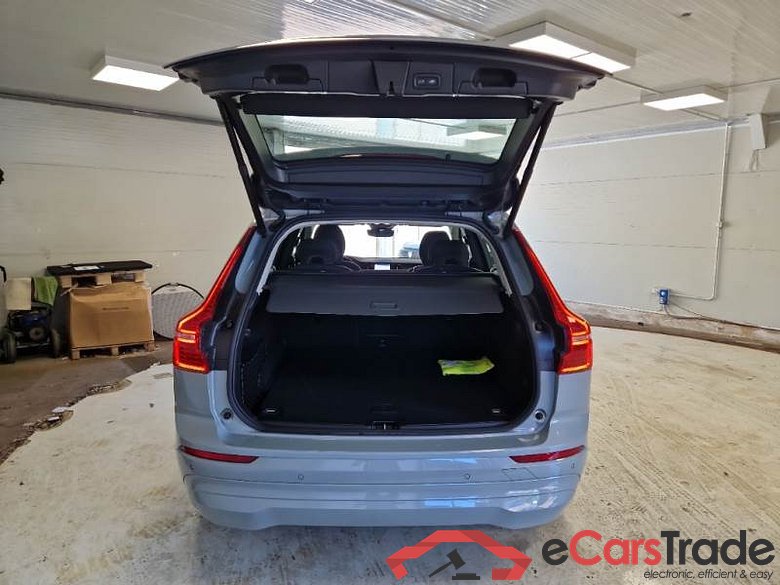 VOLVO XC60 / 2021 / 5P / SUV B4 D AUTOMATICO CORE #5
