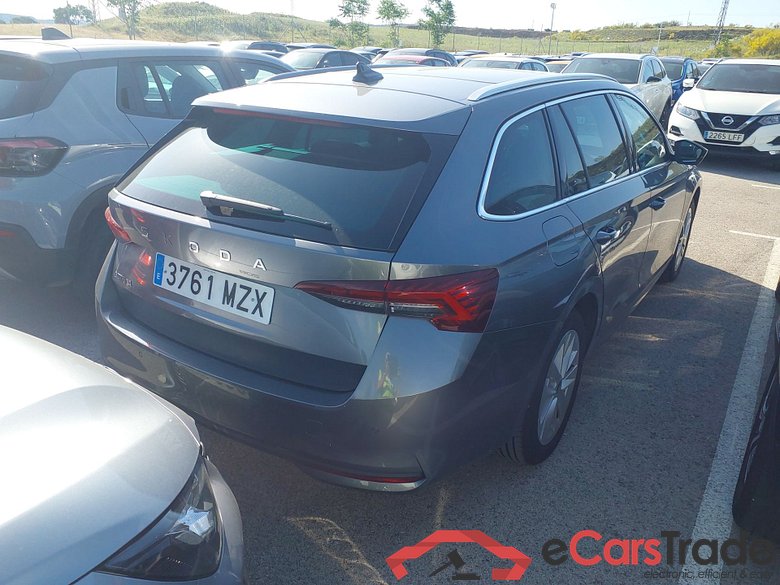 SKODA Octavia 1.5 TSI 110kW (150CV) m-HEV DSG 7 vel. AutomÃ¡tico Combi Design(Pano + Winterpack) #2