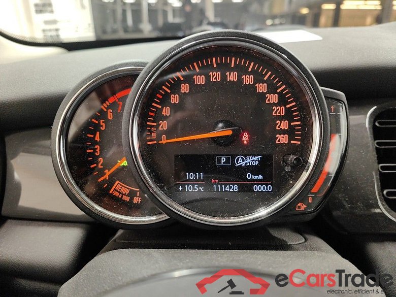 Mini 5 door One Aut. 5d #6