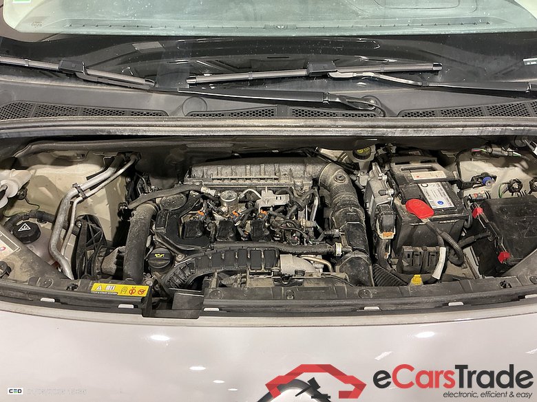 CITROAu2039N BERLINGO 1.2 PURETECH 110 S-S M LIGHT CLUB #6