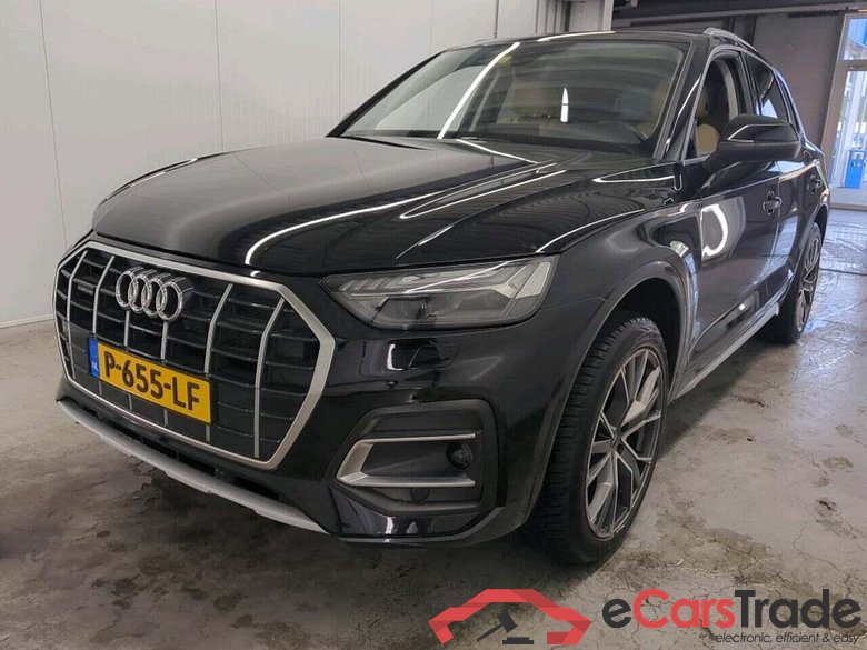 AUDI Q5 50 TFSI e Adv. ed. #1