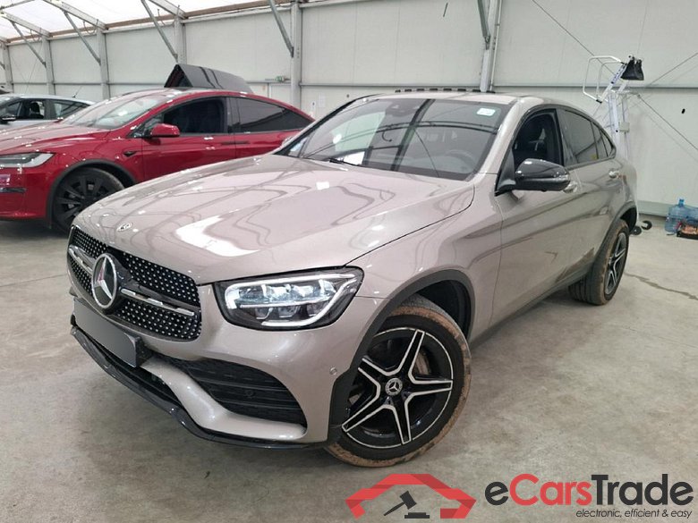 Mercedes-Benz GLC 300 AMG-Line 300 4Matic