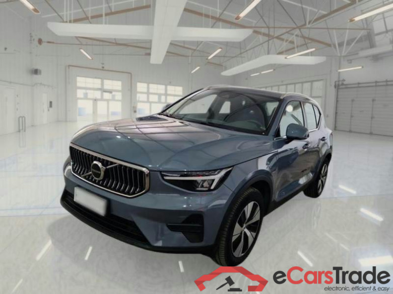 VOLVO XC40 / 2021 / 5P / FUORISTRADA T4 RECHARGE PLUG-IN AUTO ESSENTIAL N1
