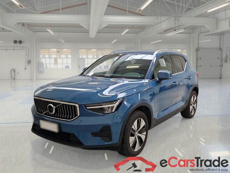 VOLVO XC40 / 2021 / 5P / SUV T5 RECHARGE PLUG-IN AUTO PLUS BRIGHT