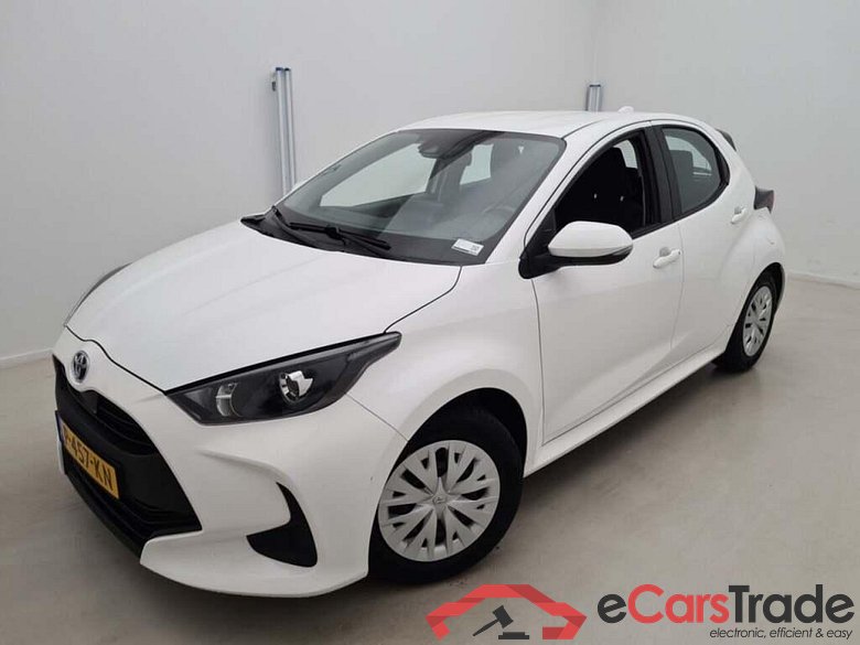 TOYOTA Yaris 1.5 Hyb. Active AUT. #1
