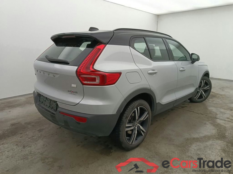 VOLVO XC40 1.5 T4 129 PHEV R-Design 5d #2