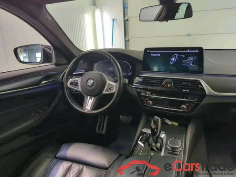 BMW 5-serie 530i High Ex. Ed. #3