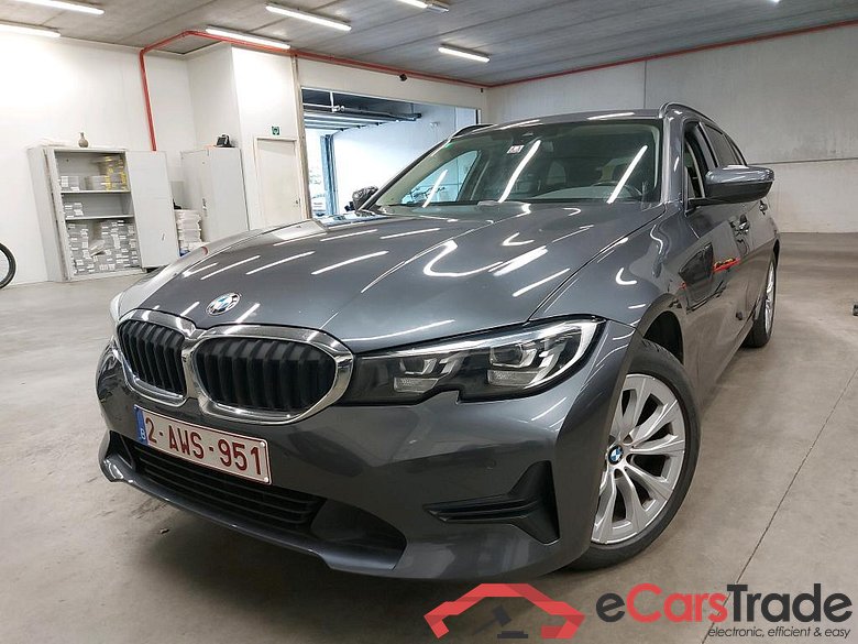 BMW - BMW 3 TOURING 316dA 122PK Business Edition & PDC Front & Rear