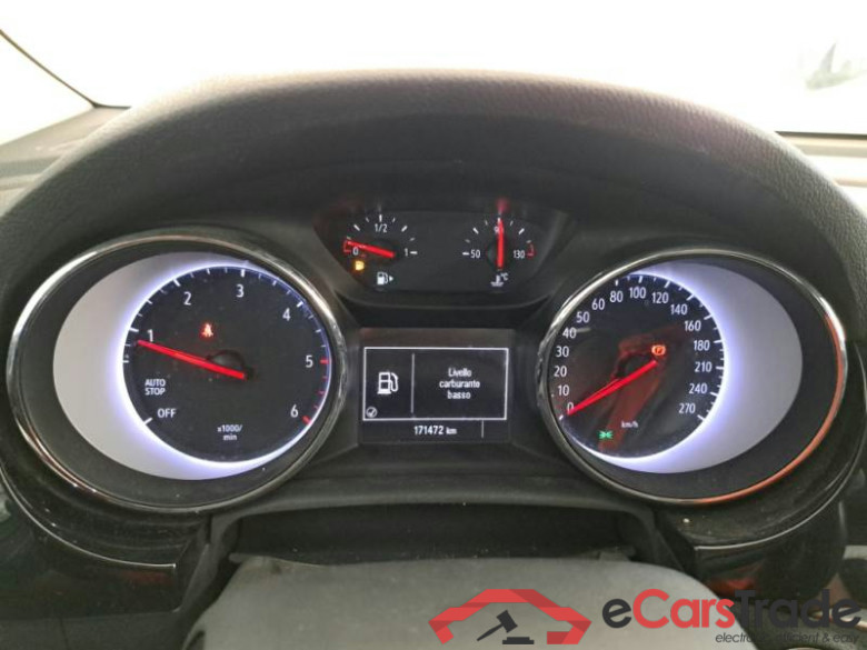 OPEL ASTRA / 2019 / 5P / STATION WAGON ST 1.5 CDTI BUSINESS ELEGA.105CV SeS MT6 #4