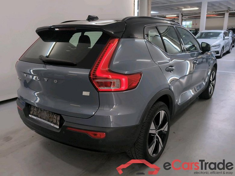 VOLVO XC40 78 KWH P8 AWD RECHARGE R-DESIGN #4