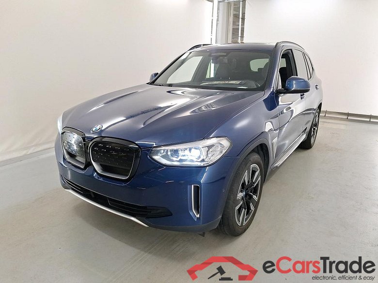 BMW IX3 80KWH AUTO