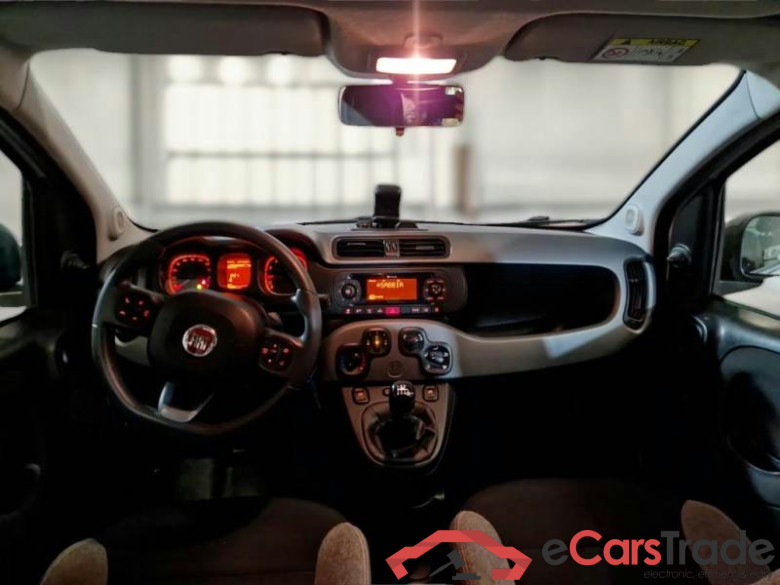 FIAT PANDA / 2012 / 5P / BERLINA 1.0 70CV HYBRID EURO 6D VAN 4 P. STREET #3
