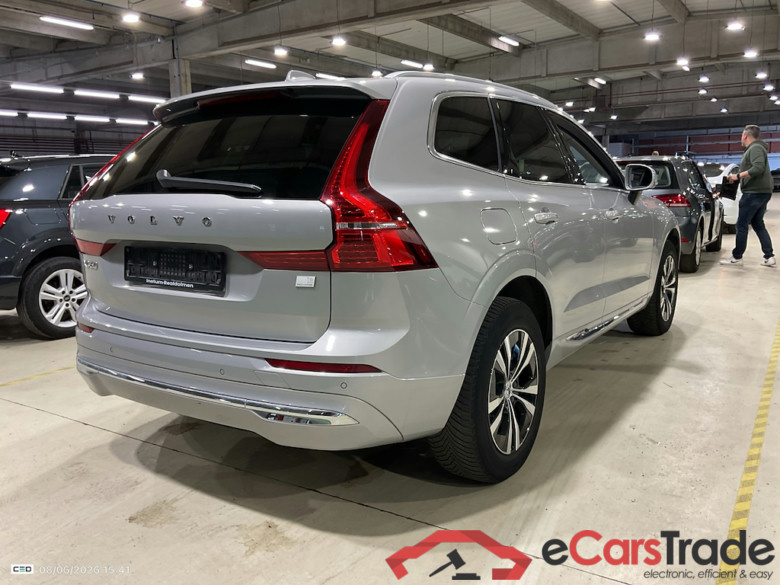 VOLVO XC60 2.0 T6 PHEV CORE AUTO 4WD #4