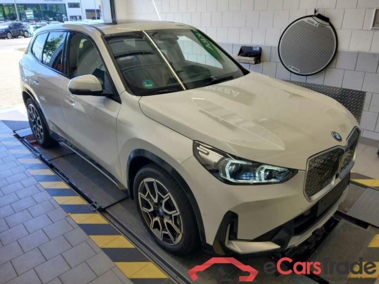 BMW iX1 (U11E)(2022->) DE - SUV5 eDrive20, eDrive xLine, 2023 - 2026 #2