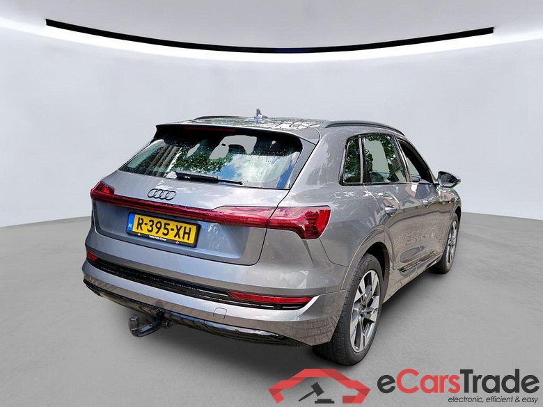 AUDI e-tron 300 kW #6