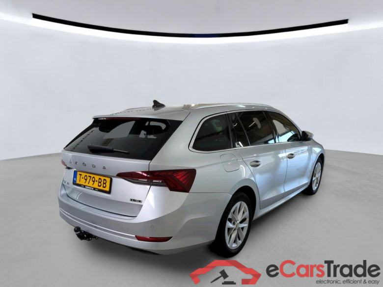 SKODA Octavia Combi 81 kW #6