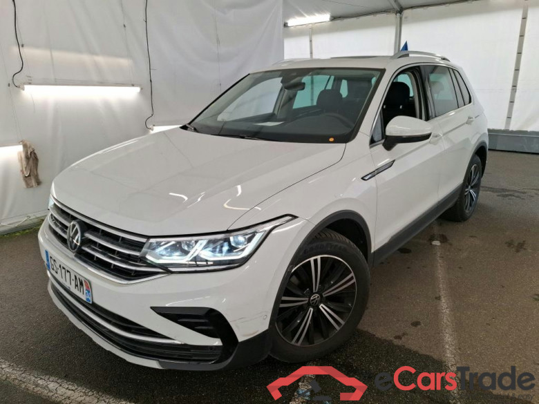 VOLKSWAGEN Tiguan / 2020 / 5P / SUV 2.0 TDI 150 DSG7 Elegance #1