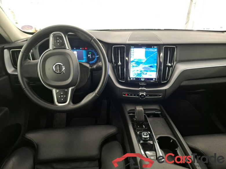 VOLVO XC60 / 2021 / 5P / SUV Recharge T6 340 Geartro Inscription Busi #5
