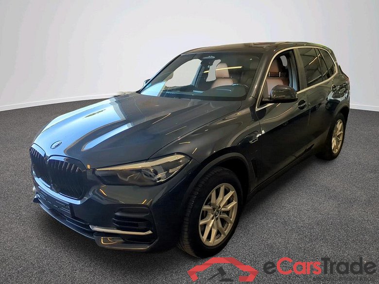 Baureihe X5 xDrive 45 e 3.0 290KW AT8 E6d