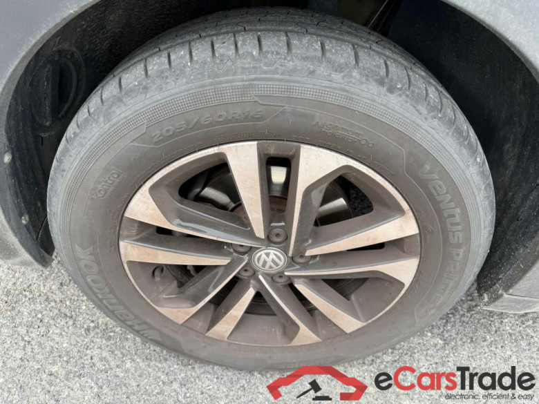 VOLKSWAGEN T-Cross T-Cross United 1.0 TSI 70 kW (95 ch) 5 vitesses manuel #2