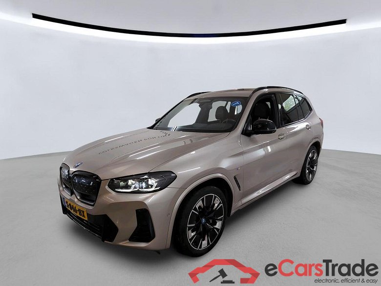 BMW iX3 210 kW