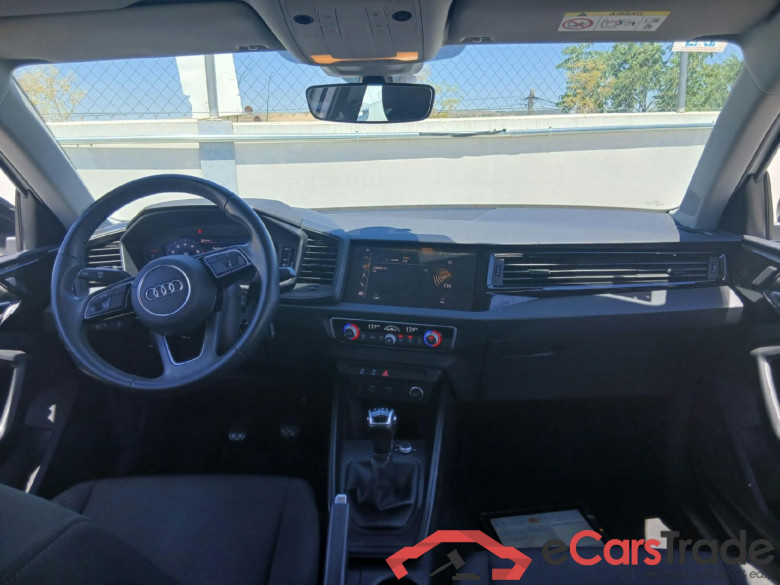 AUDI A1 Sportback Advanced 25 TFSI 70kW (95CV) #3