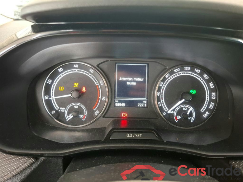 Fabia Ambition 1.0 TSI 110CV BVA7 E6d #6