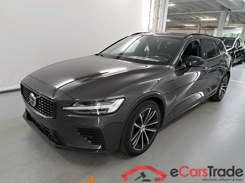 VOLVO V60 2.0 T6 PHEV PLUS DARK AUTO 4WD