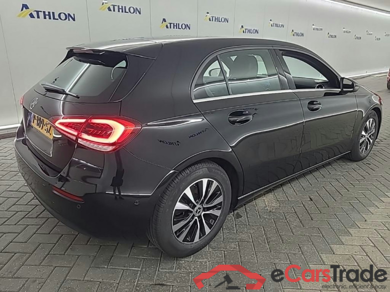 MERCEDES-BENZ A-klasse A 180 7G-DCT Business Solution 5D 100kW #3