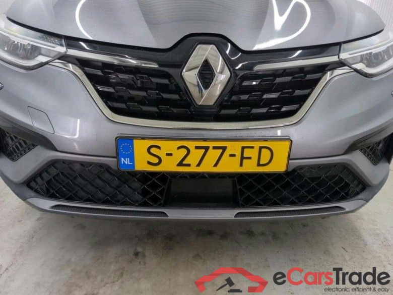RENAULT Arkana 1.6 E-T H 145 RSLine #4