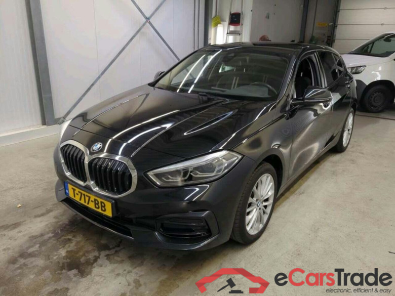 BMW 1-serie 118i Intro Ed. #1