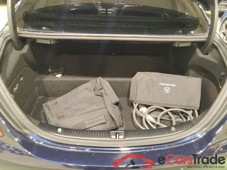 MERCEDES-BENZ CLASS C (W205) - 2018 C 300 e PHEV Business Solution #3