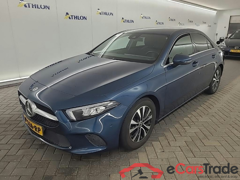 MERCEDES-BENZ A-Klasse Limousine A 180 7G-DCT Business Solution 4D 100kW #1