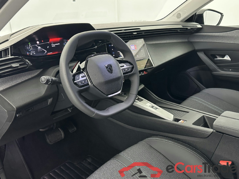 Peugeot 308 SW Allure 1.2 Hybrid 145 ch #6
