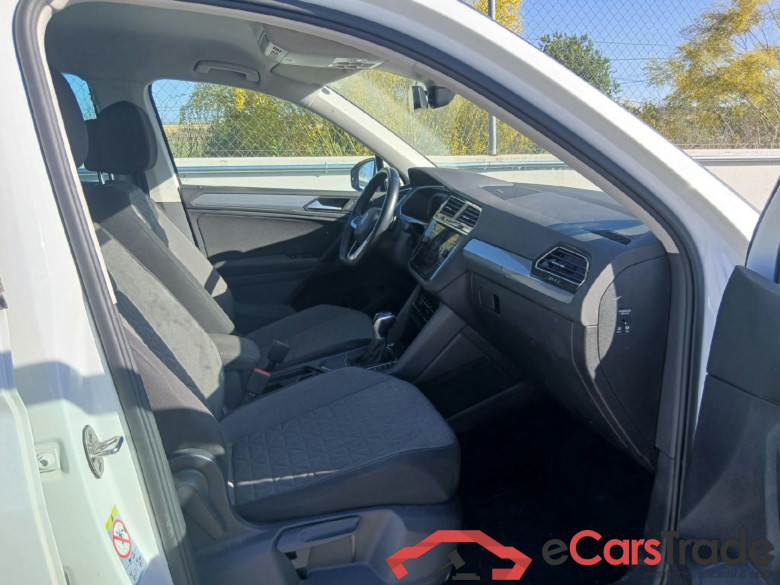 VOLKSWAGEN Tiguan / 5P / Life 1.4 TSI eHybrid 245CV 9kWh DSG #6