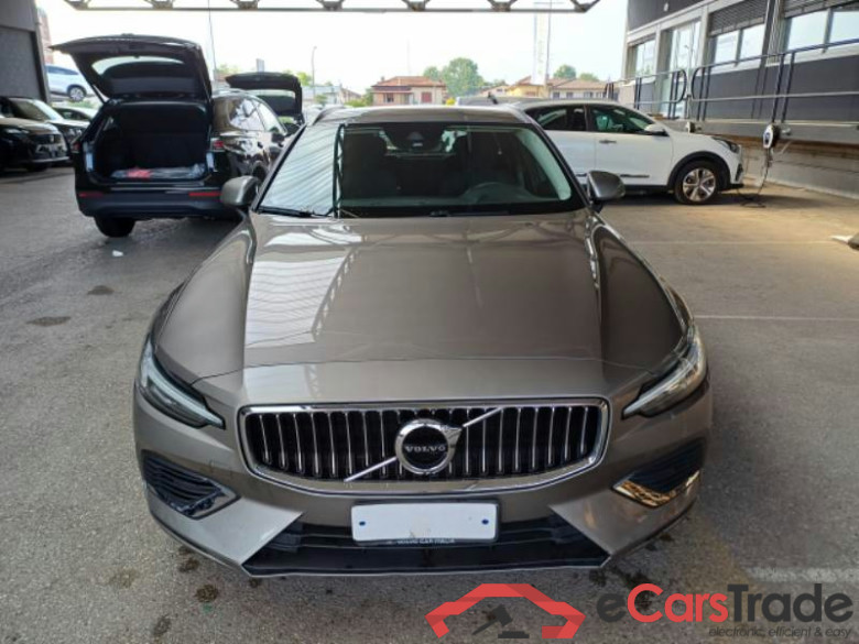VOLVO V60 / 2019 / 5P / STATION WAGON T6 PLUG-IN AWD AUTOM.INSCR.EXPR. #6