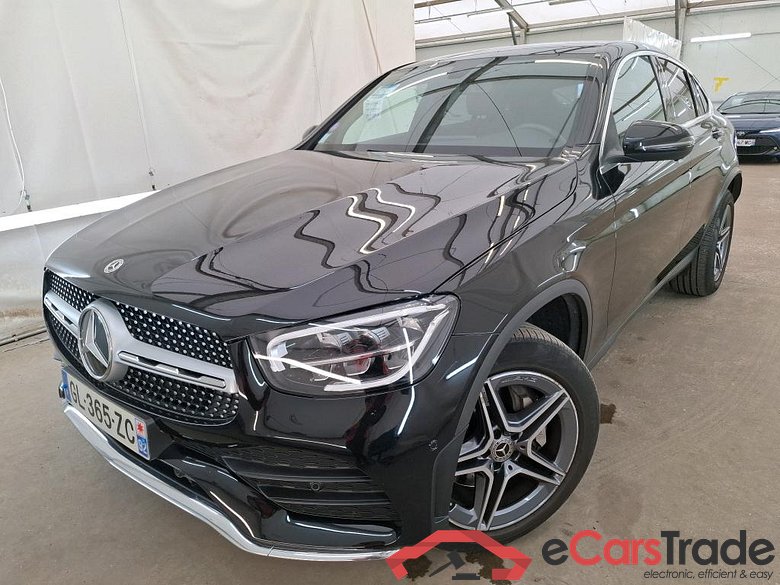 MERCEDES-BENZ GLC Coupe / 2019 / 5P / Coupé GLC 300 e Business Line 4Matic