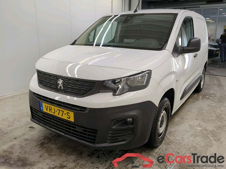 PEUGEOT Partner 1.2 PT. Premium