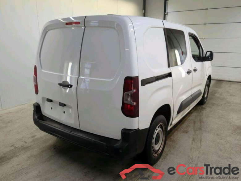 PEUGEOT Partner 1.2 PT. Premium #2
