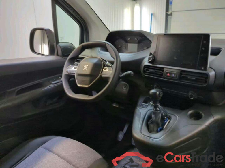PEUGEOT Partner 1.2 PT. Premium #3