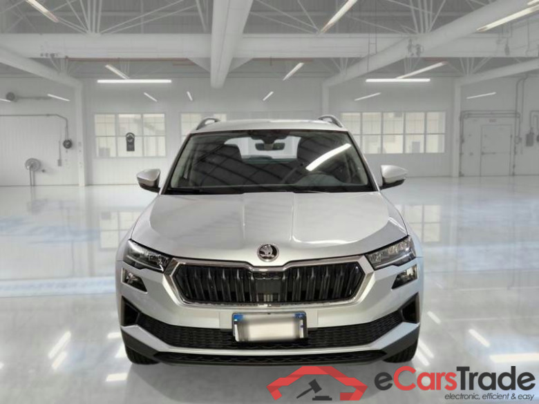 SKODA KAROQ / 2017 / 5P / SUV 2.0 TDI 85KW EVO SCR EXECUTIVE DSG #6