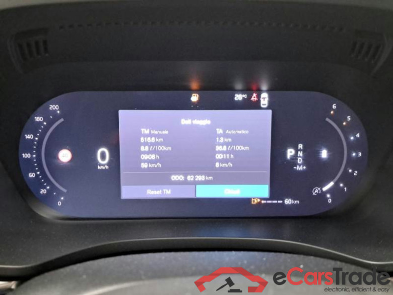 VOLVO XC60 / 2021 / 5P / SUV B4 D AWD AUTOMATICO CORE #4
