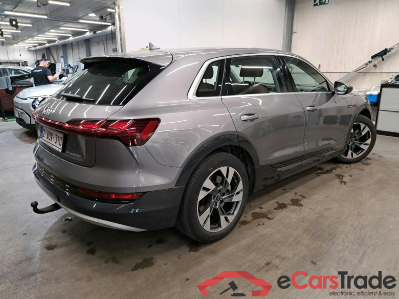 AUDI - AUD E-TRON 55 Quattro 408PK Advanced Limited Edition & Pack Assistance Tour & 22Kwh OnBoard & Second AC & HeadUp & Auxiliary Heater & Pano Roof & 20Inch & Removable Towing Hook  * ELECTRIC * #2