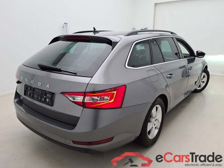SKODA SUPERB COMBI 2.0 TDI DSG AMBITION #2