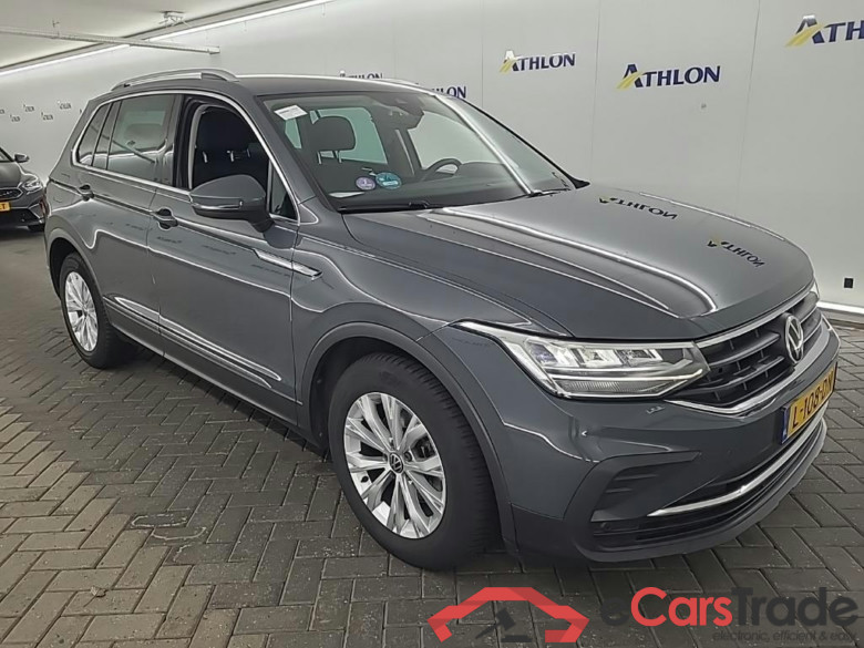 VOLKSWAGEN Tiguan 1.5 TSI 110kW DSG Life Business 5D #2