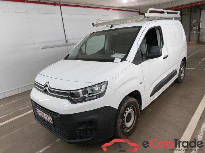 Citroen Berlingo Berlingo M Light 1.2 PT 110 S/S MAN6 Control 81kW/110pk  3D/P Man-6
