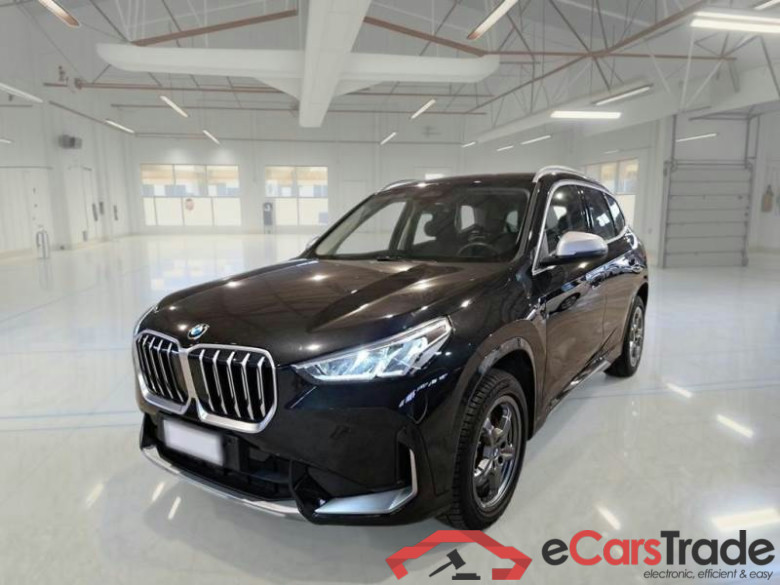 BMW X1 / 2022 / 5P / SUV XDRIVE 23D X-LINE DCT #1