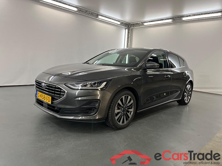 FORD FOCUS 1.0 EcoBoost Hybrid Titanium X