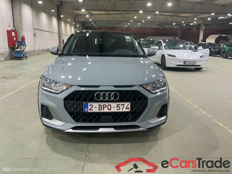 AUDI A1 1.0 30 TFSI CITYCARVER #2